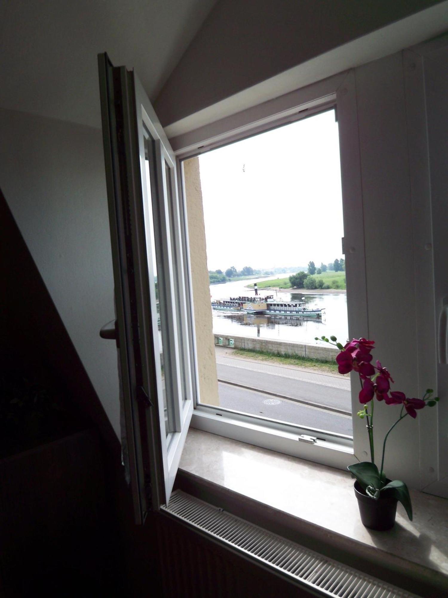 Ambiente-An-Der-Elbe-Wohnung-Og Dresden Exterior foto